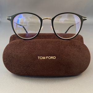 🎉HOST PICK🎉 Tom Ford FT5528-B Blue Block Collection 002 Eyeglasses Matte Black